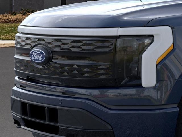 2025 Ford F-150 Lightning Platinum