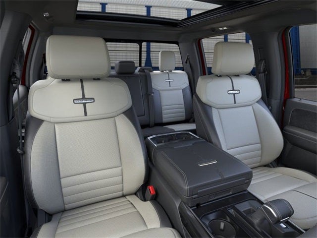 2025 Ford F-150 Lightning Platinum