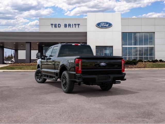 2027 Ford F-350SD XLT