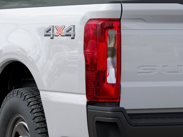 2027 Ford F-350SD XL