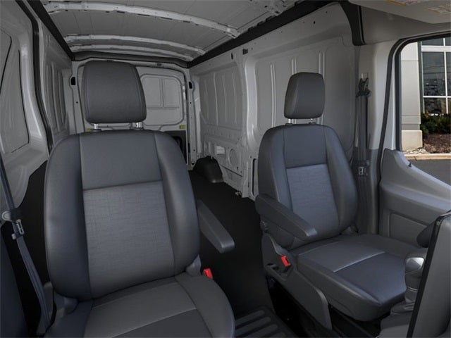 2026 Ford Transit-250 MID ROOF Base
