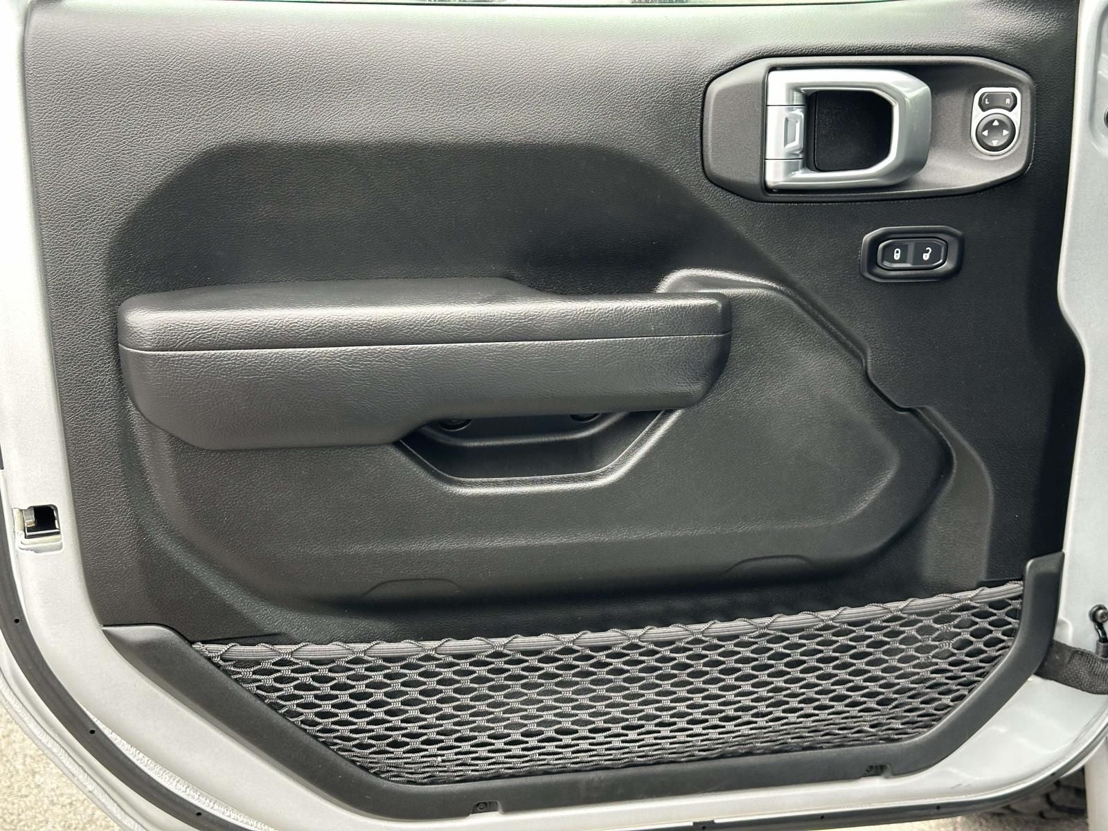 2022 Jeep Wrangler Unlimited Willys