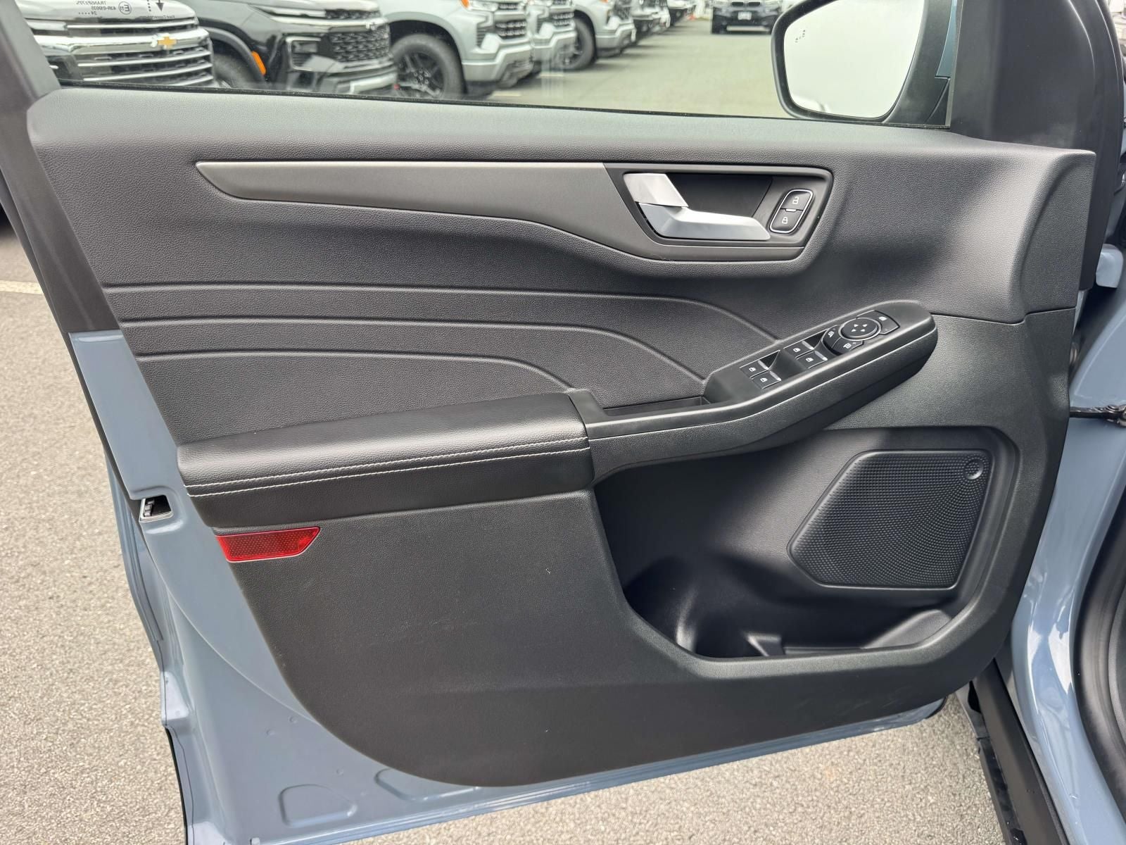 2025 Ford Escape Plug-In Hybrid Base