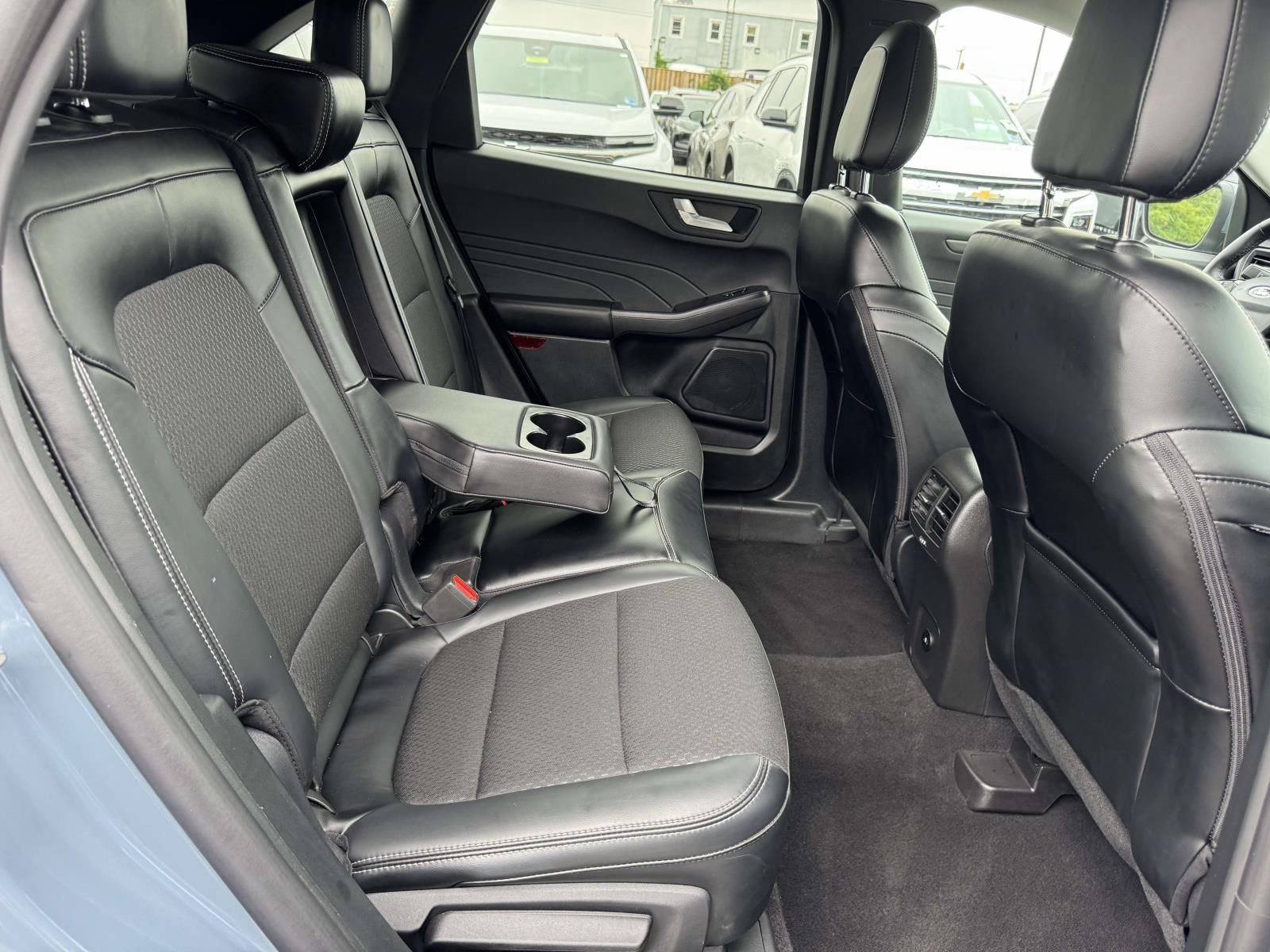 2025 Ford Escape Plug-In Hybrid Base