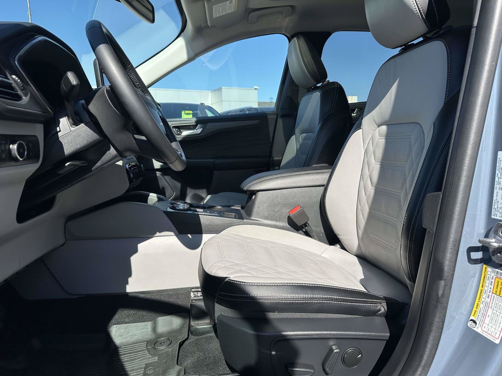 2024 Ford Escape Plug-In Hybrid Base