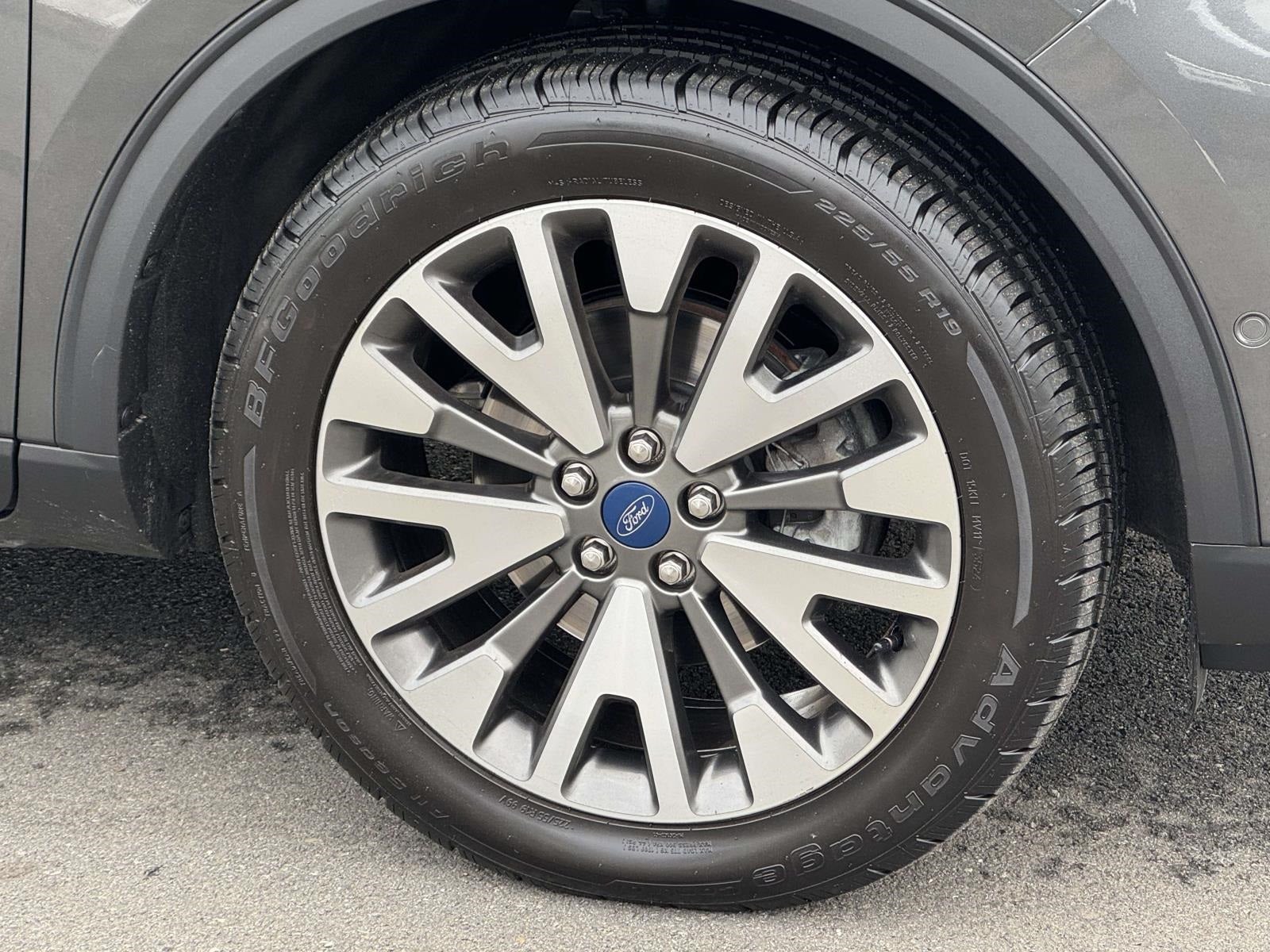 2020 Ford Escape Titanium