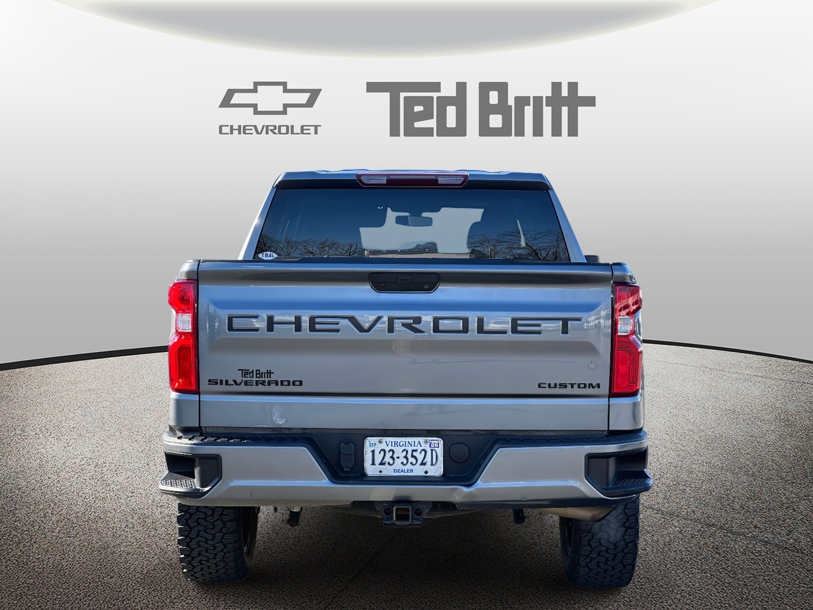 2022 Chevrolet Silverado 1500 LTD Custom