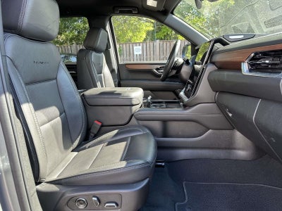 2025 GMC Yukon Denali