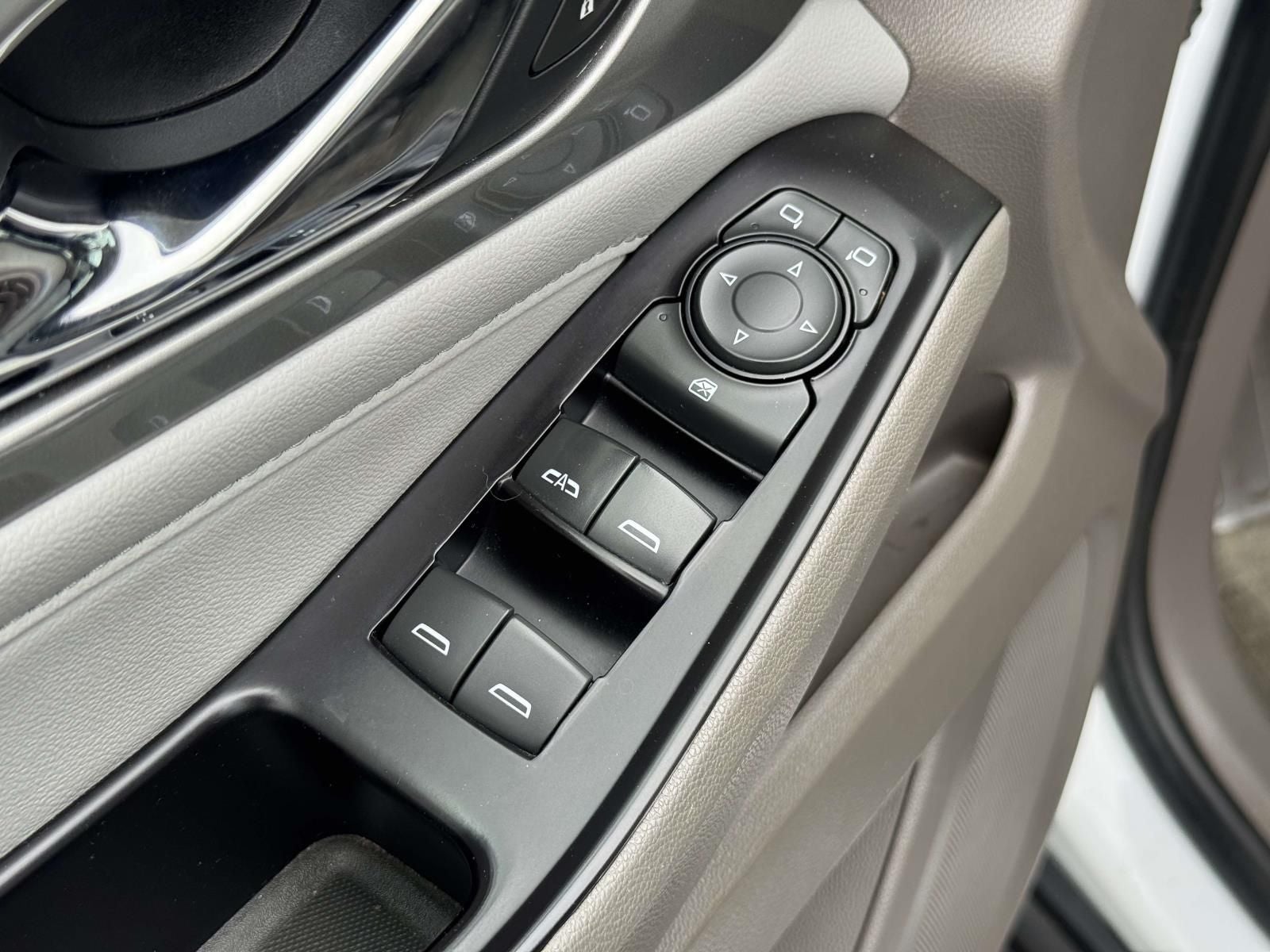 2018 Chevrolet Traverse LT Cloth w/1LT