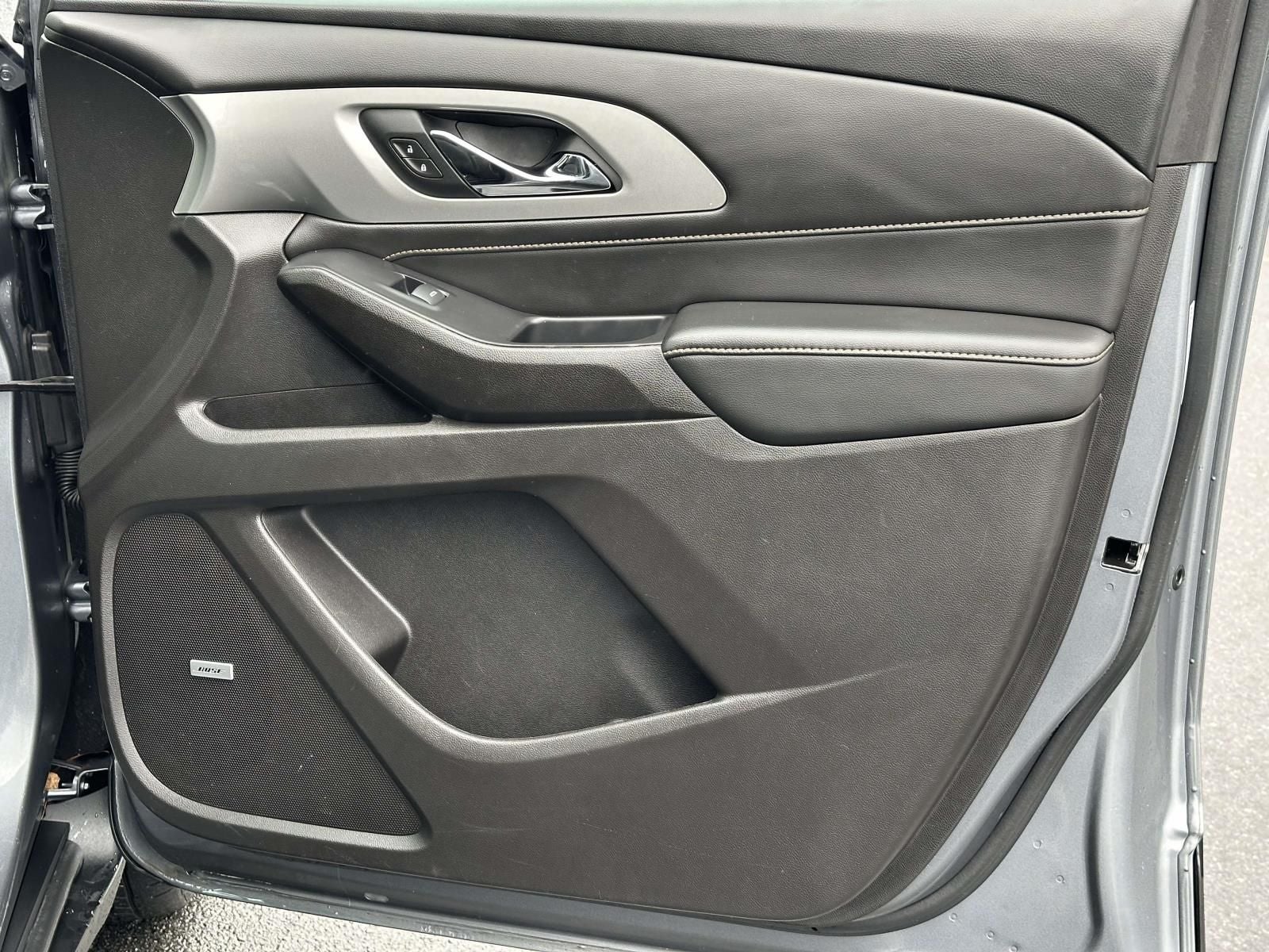 2021 Chevrolet Traverse LT Leather