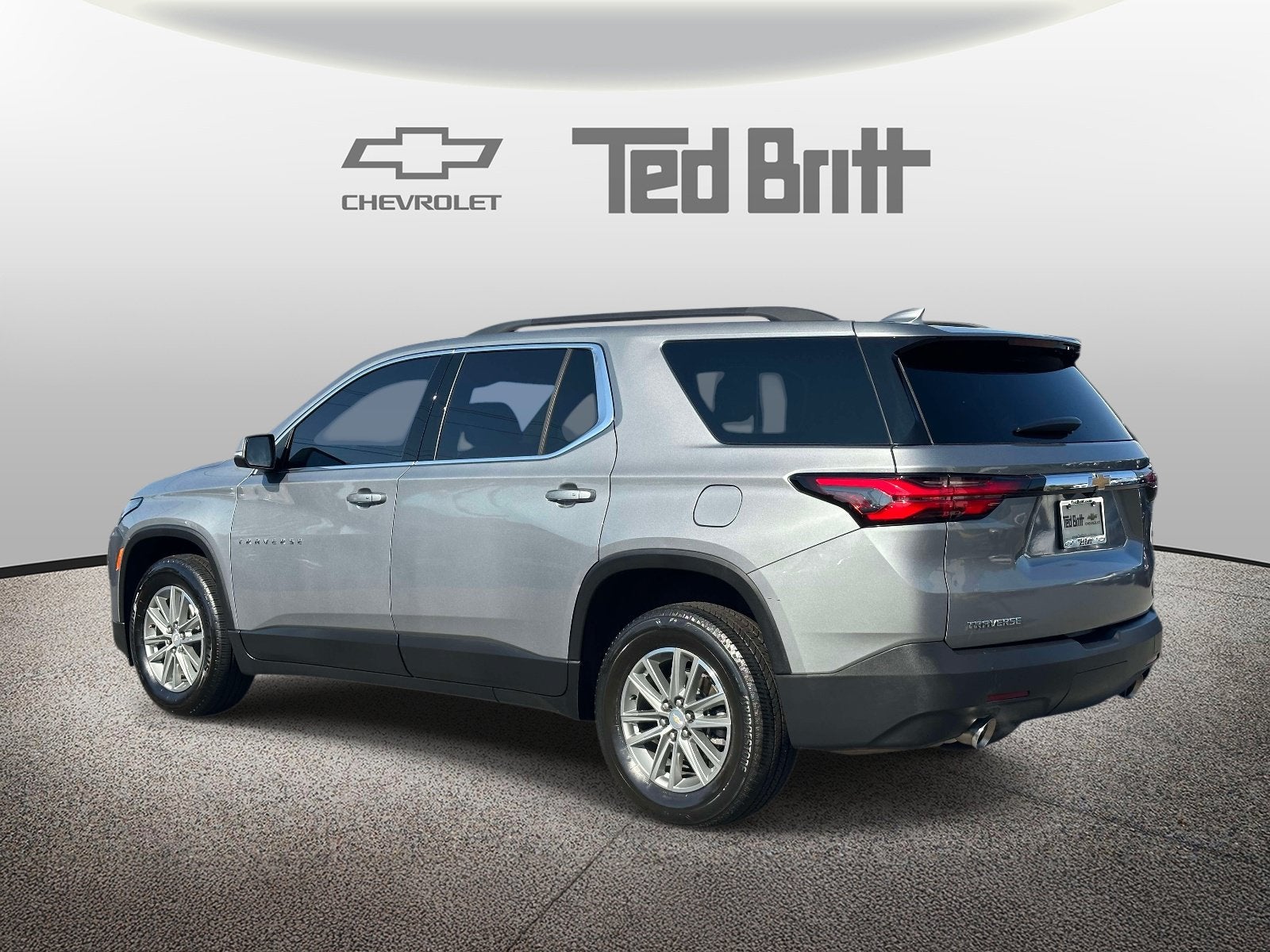 2023 Chevrolet Traverse LT Cloth w/2FL