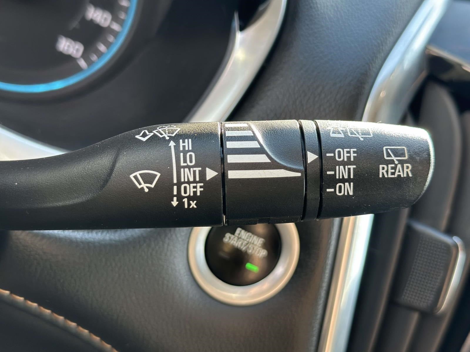 2019 Chevrolet Traverse LT Cloth w/1LT