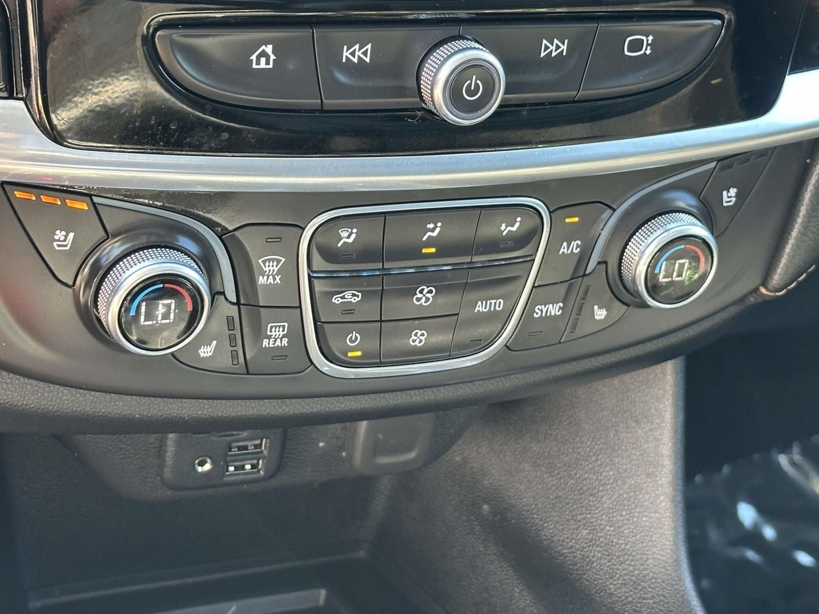 2020 Chevrolet Traverse Premier