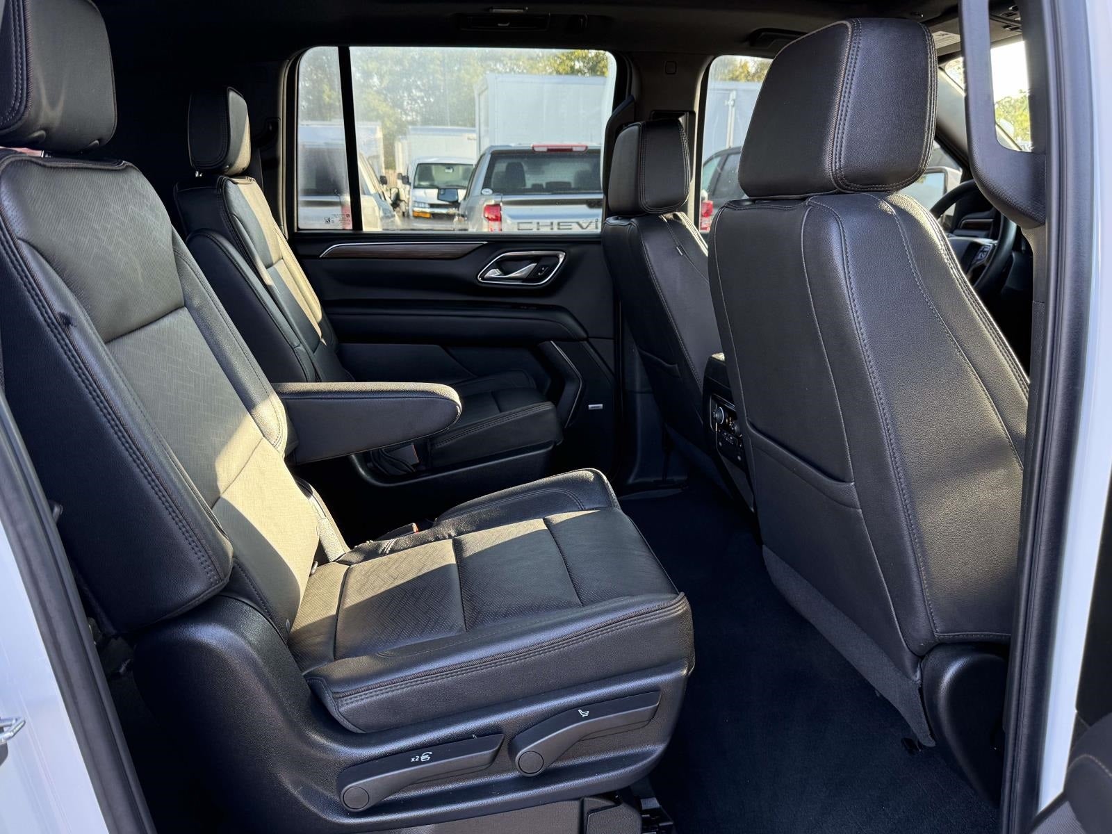 2023 Chevrolet Suburban High Country