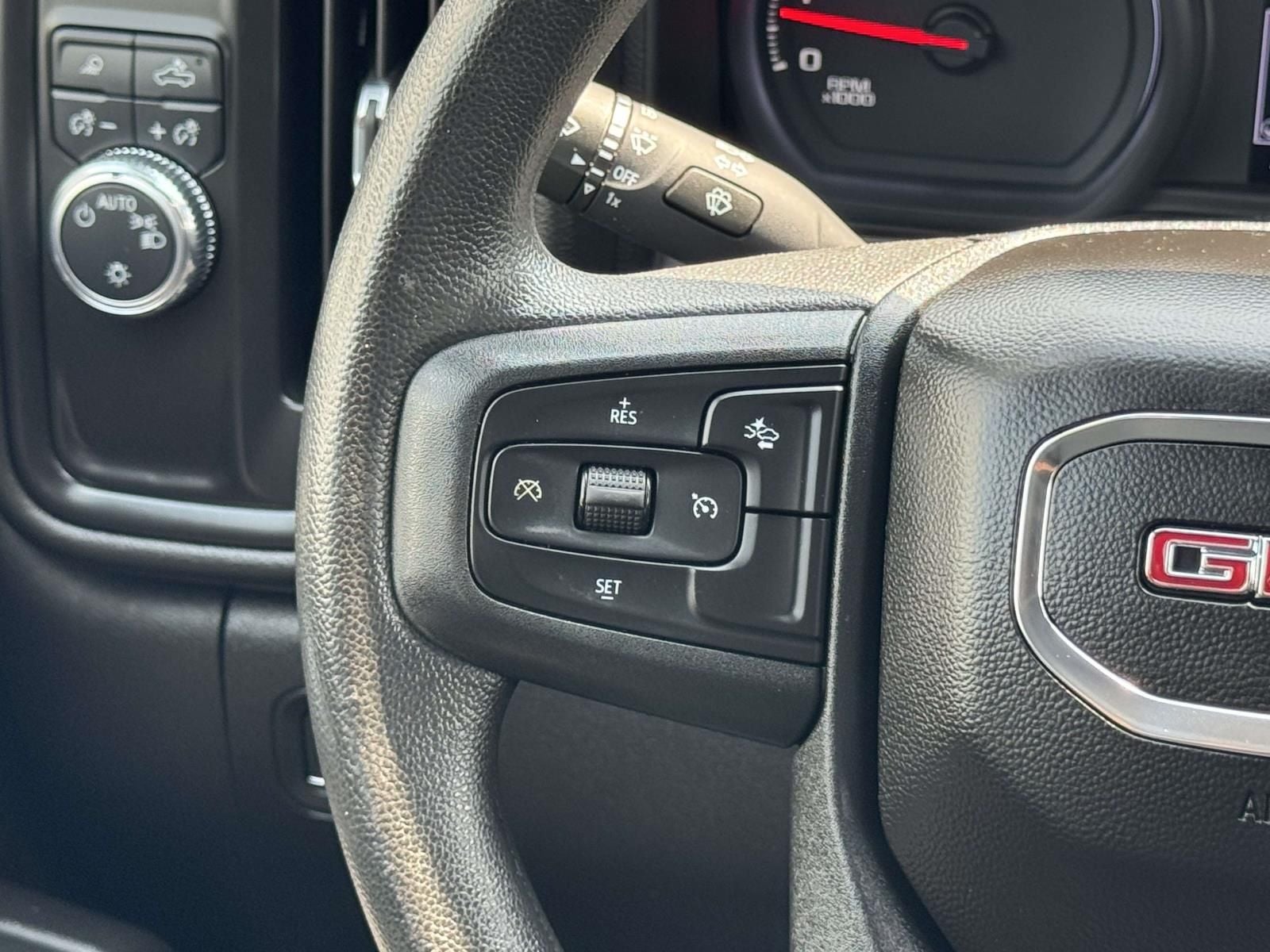 2024 GMC Sierra 3500HD Pro