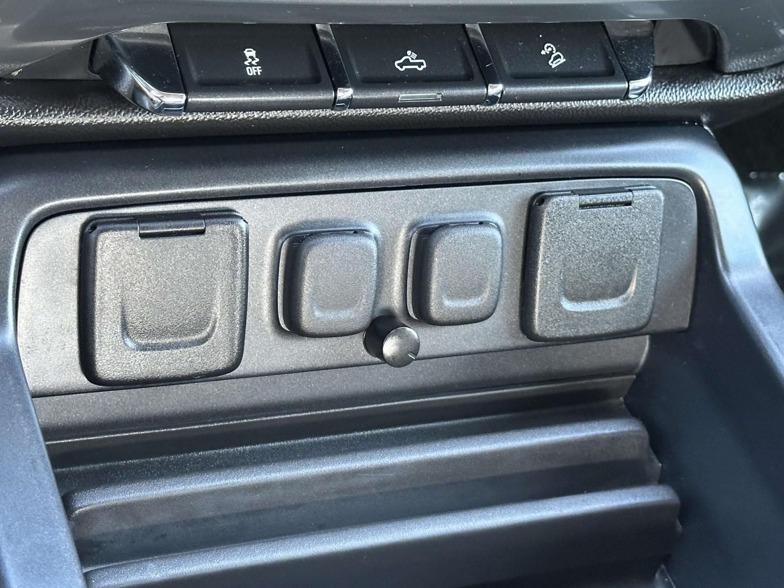 2016 Chevrolet Silverado 1500 LT 2