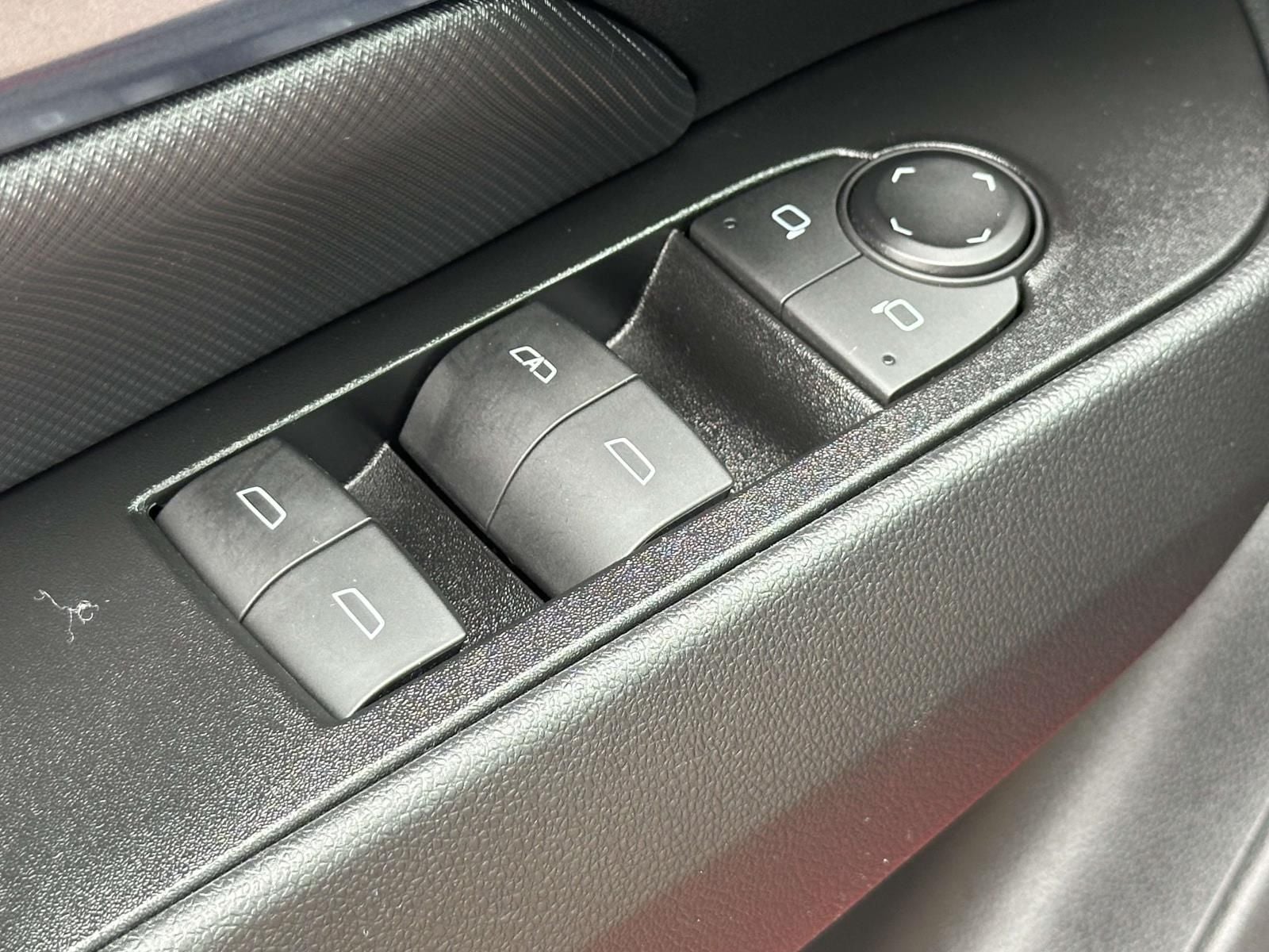 2024 Chevrolet Equinox EV LT