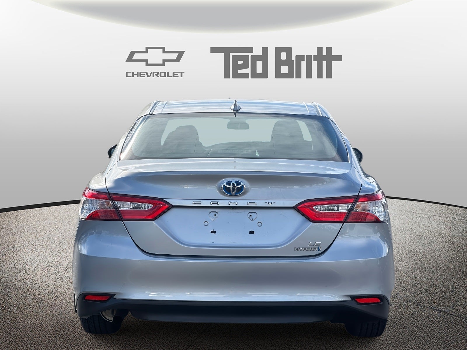 2019 Toyota Camry Hybrid LE