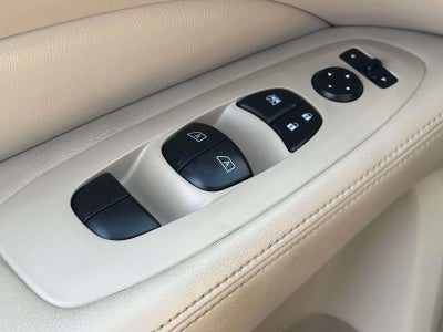 2017 Nissan Pathfinder Platinum
