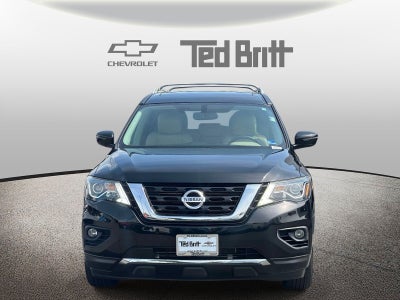 2017 Nissan Pathfinder Platinum