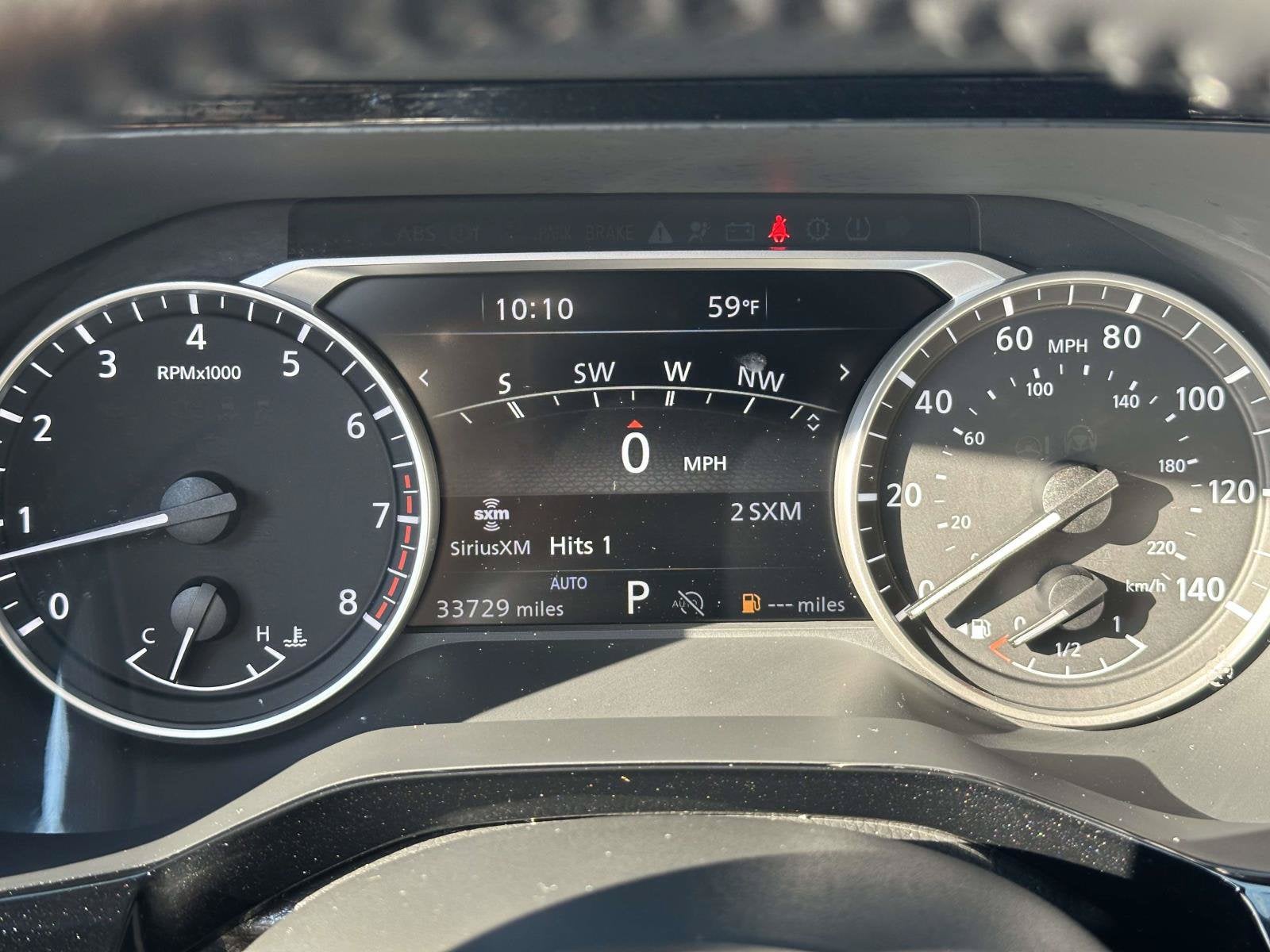 2024 Nissan Pathfinder SL