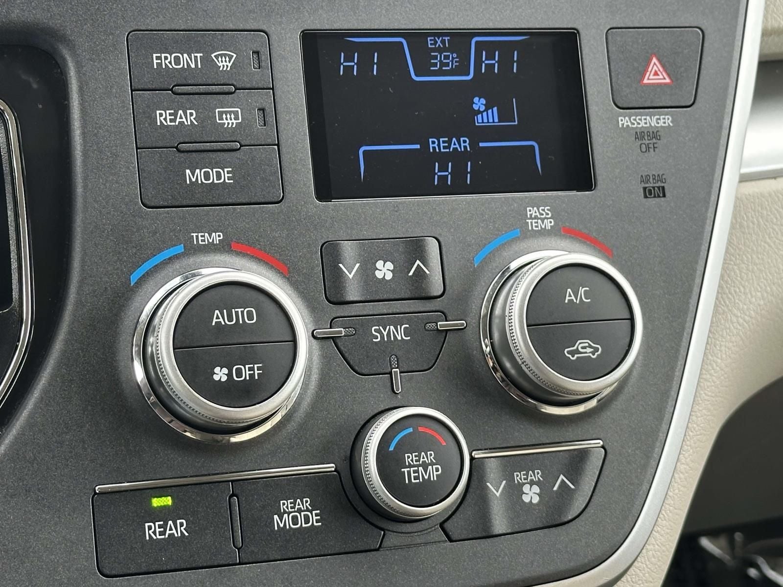 2020 Toyota Sienna L 7 Passenger