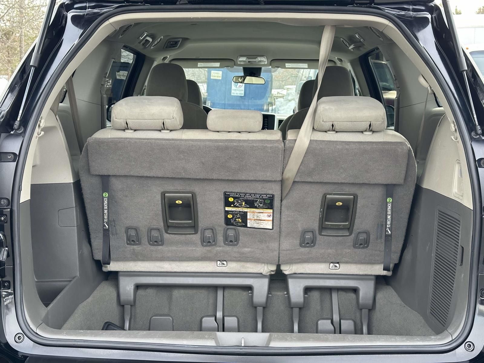 2020 Toyota Sienna L 7 Passenger