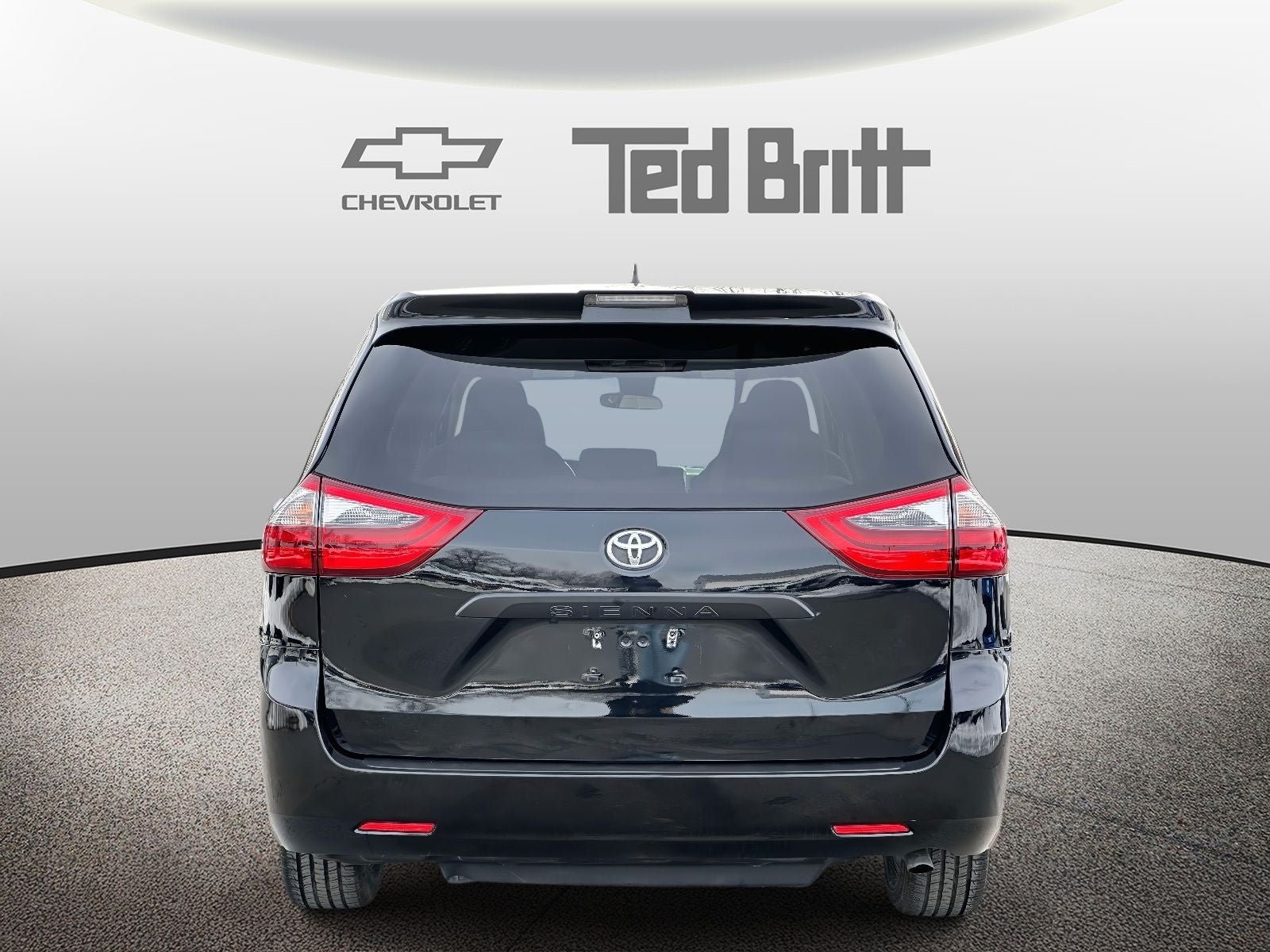 2020 Toyota Sienna L 7 Passenger