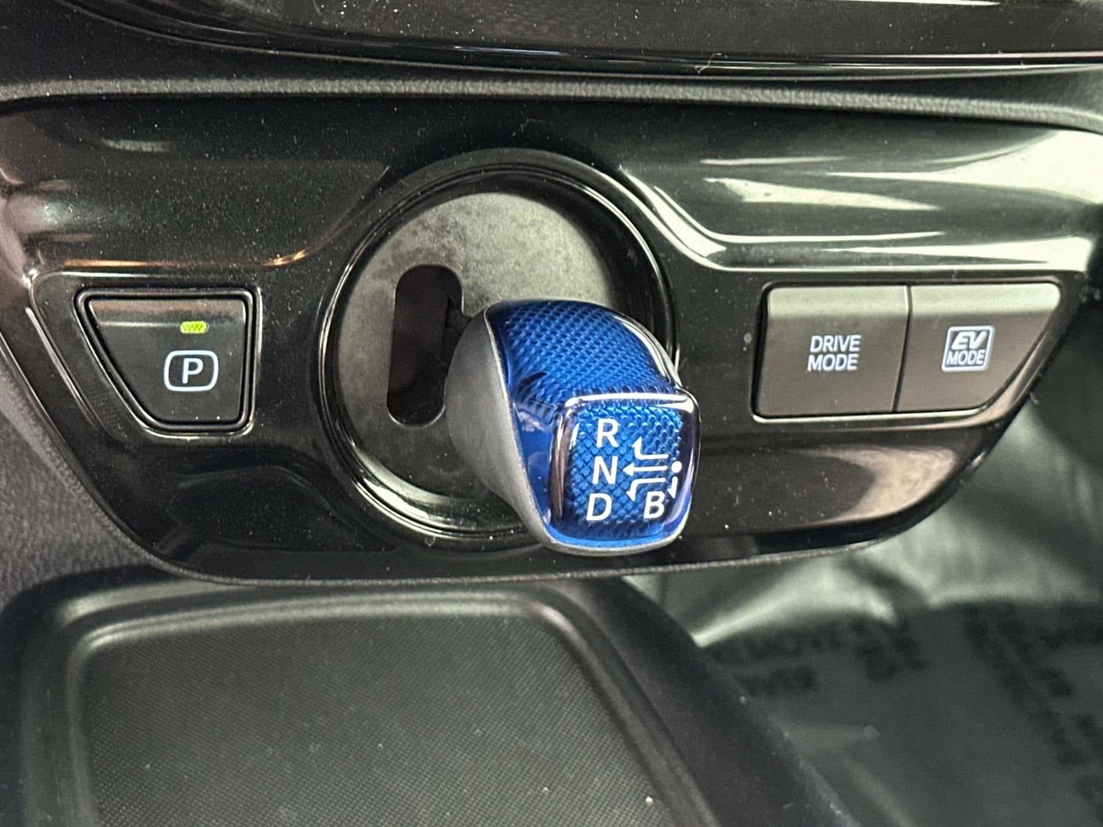 2022 Toyota Prius LE