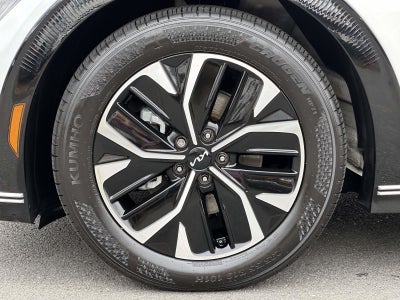 2022 Kia EV6 Wind