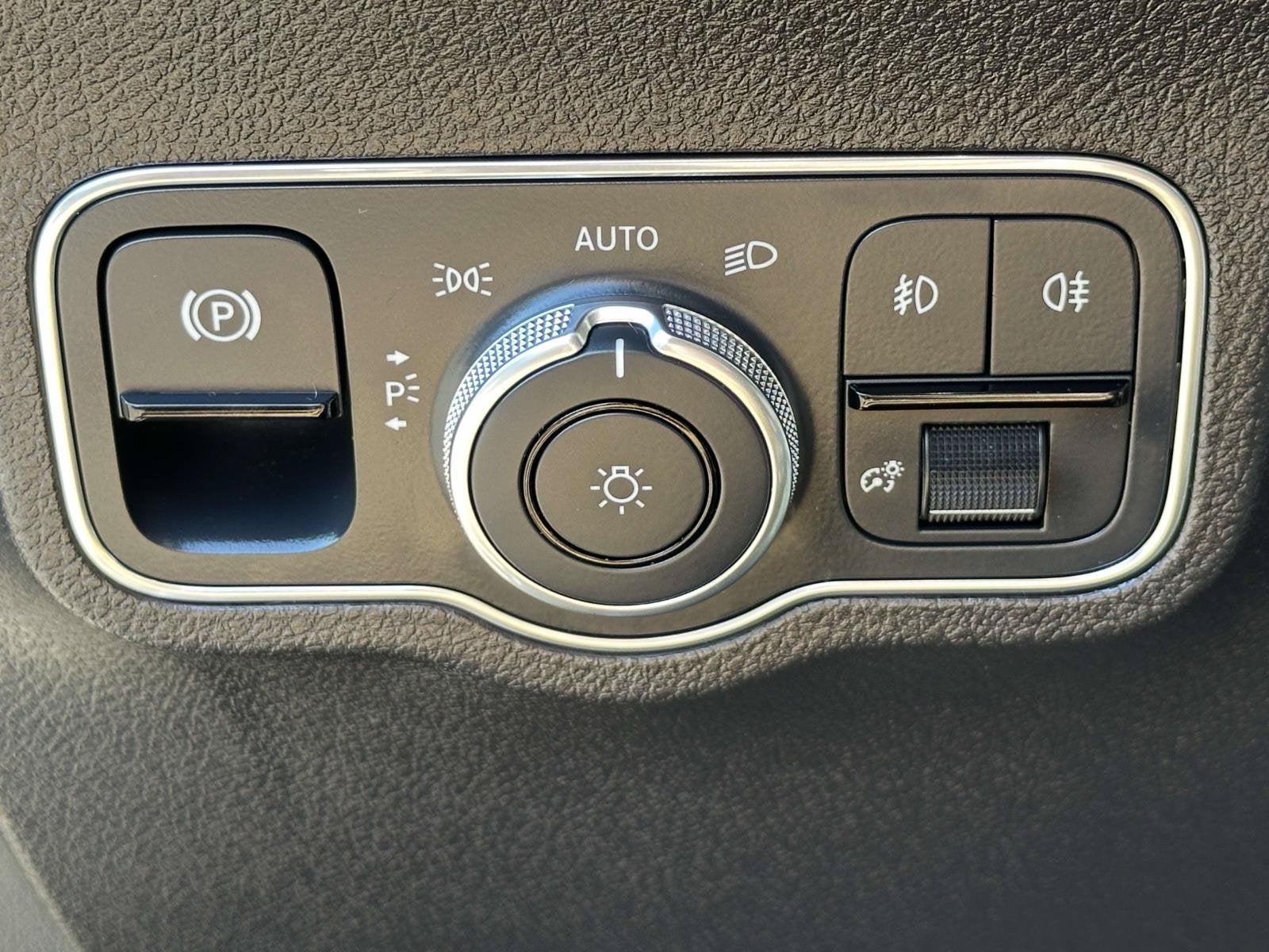 2023 Mercedes-Benz GLB GLB 250 4MATIC®