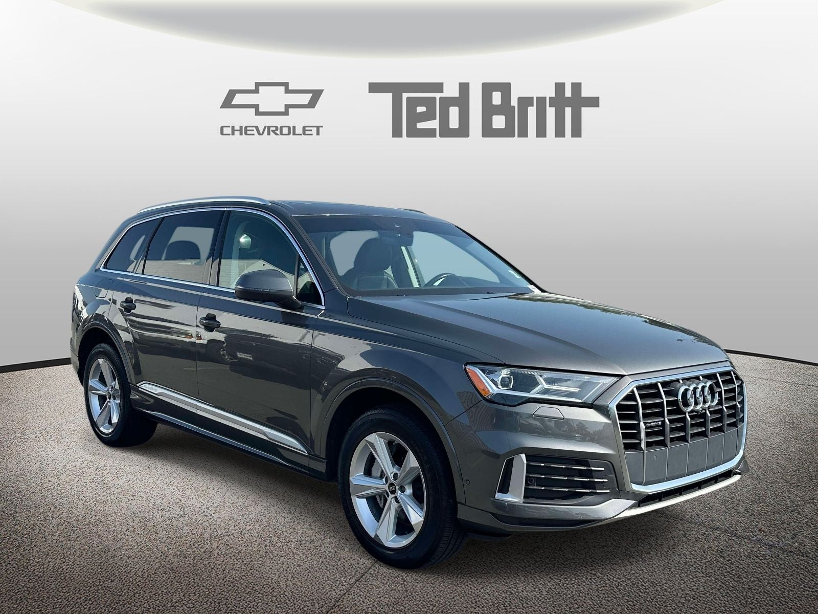 2022 Audi Q7 45 Premium quattro