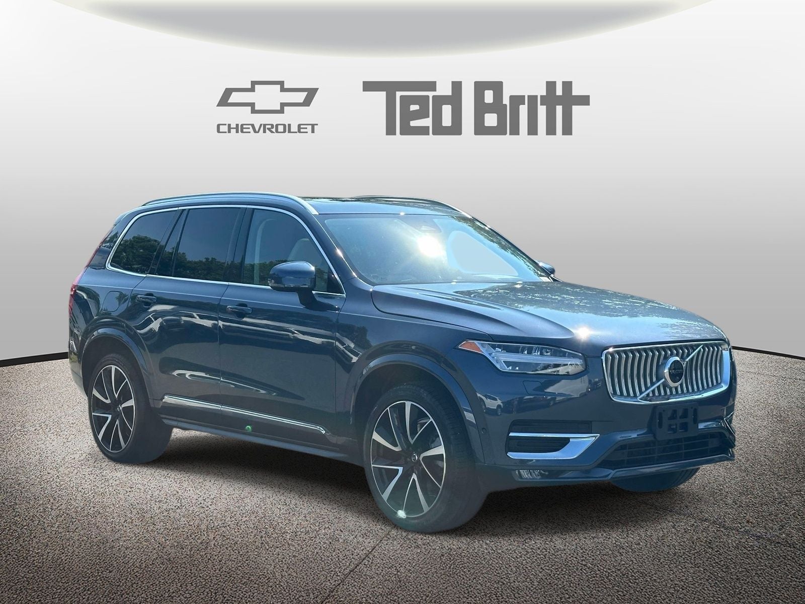 2023 Volvo XC90 B6 Plus 7-Seater