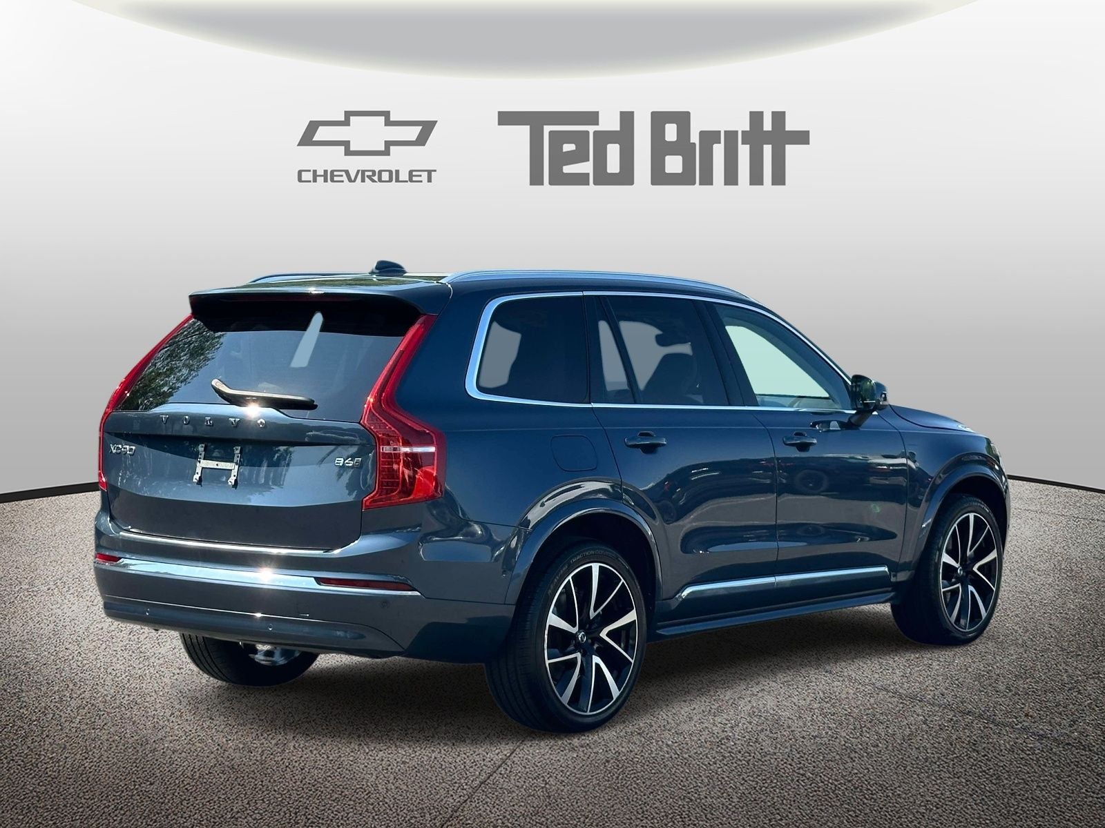 2023 Volvo XC90 B6 Plus 7-Seater