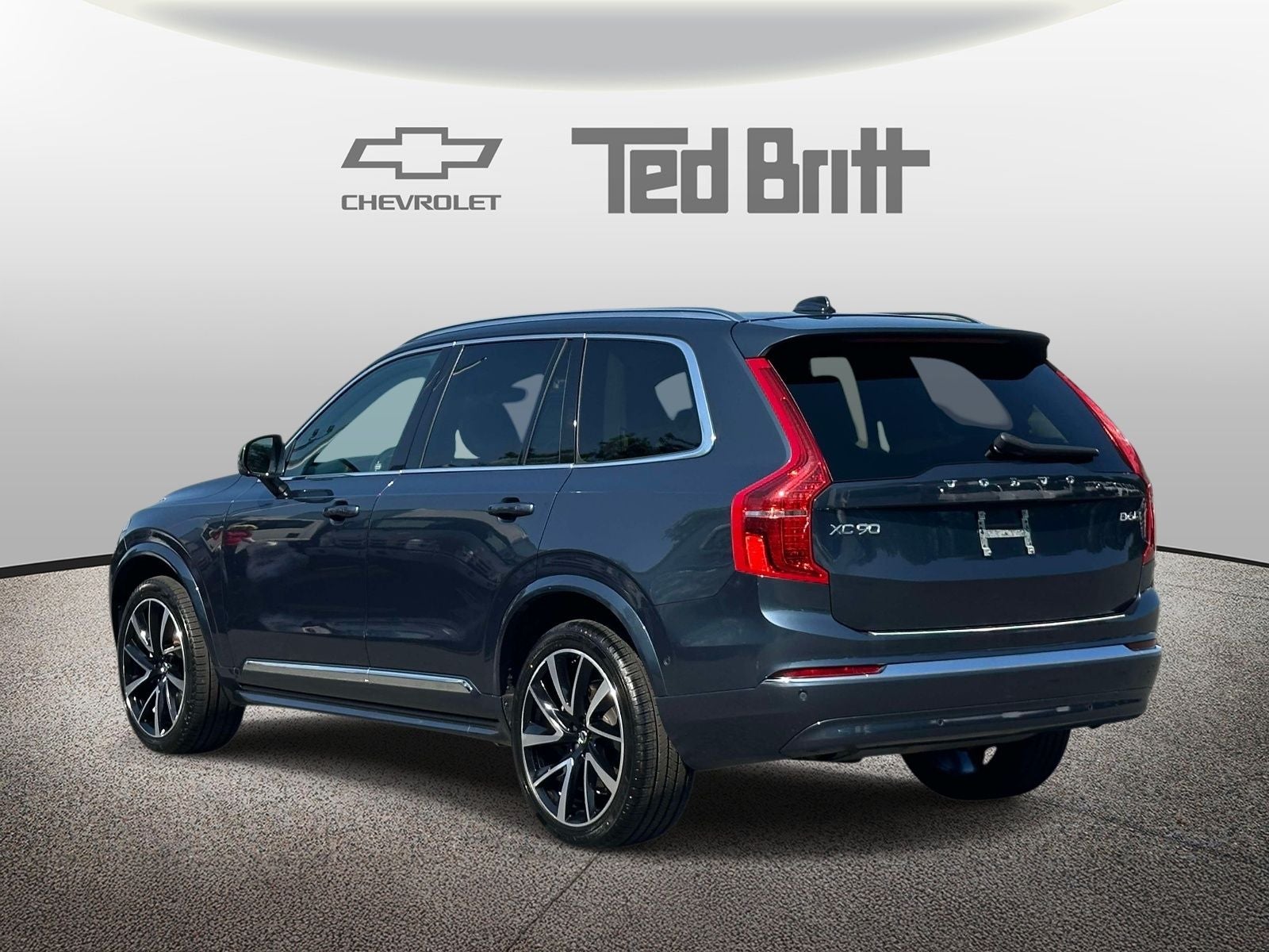 2023 Volvo XC90 B6 Plus 7-Seater
