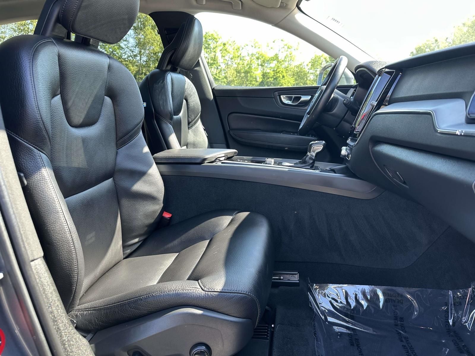 2018 Volvo XC60 T5 Momentum