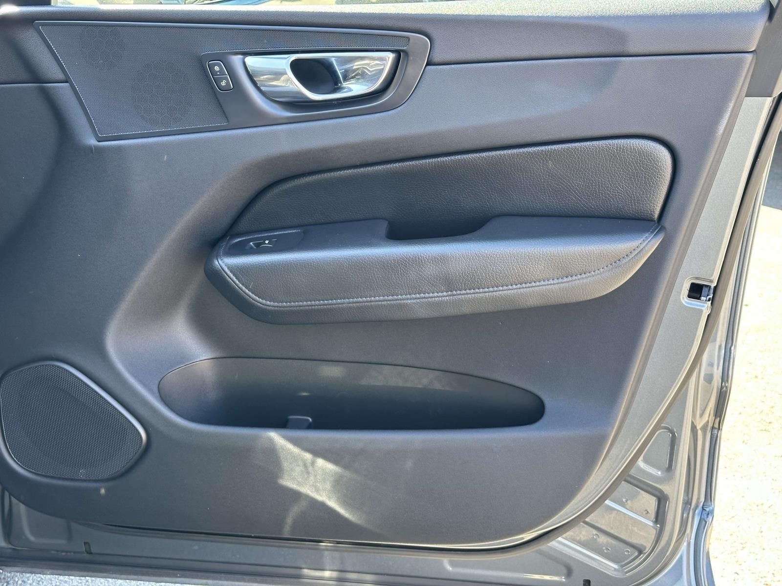 2018 Volvo XC60 T5 Momentum