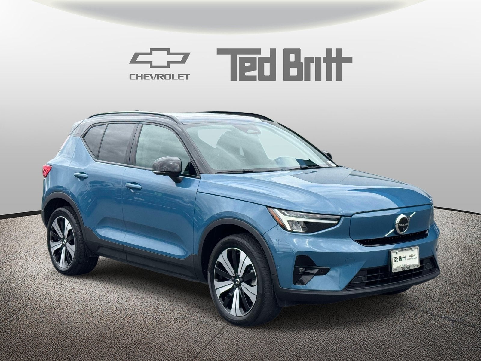 2023 Volvo XC40 Recharge Pure Electric Twin Plus