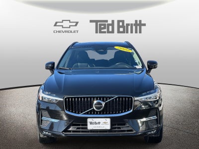 2022 Volvo XC60 B5 Momentum