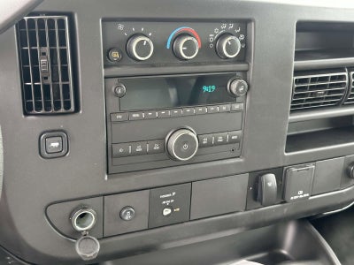 2025 Chevrolet Express Cutaway 3500 1WT