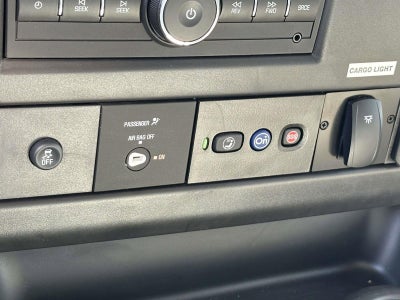 2025 Chevrolet Express Cutaway 3500 1WT