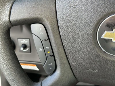 2025 Chevrolet Express Cutaway 3500 1WT