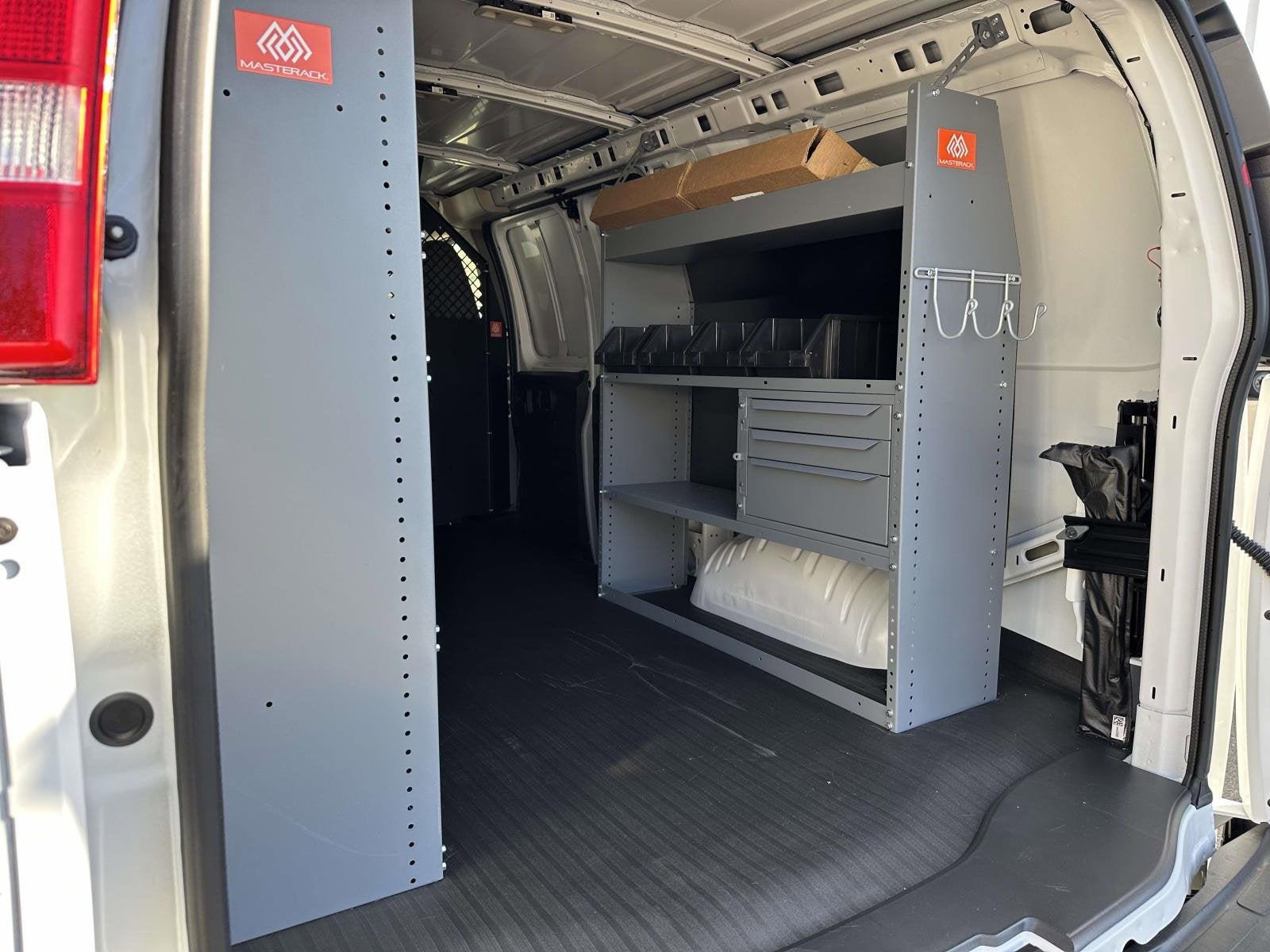 2025 Chevrolet Express Cargo 2500 WT