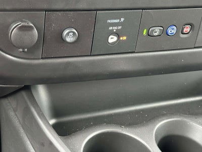2025 Chevrolet Express Cargo WT