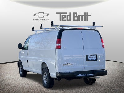 2025 Chevrolet Express Cargo 3500 WT