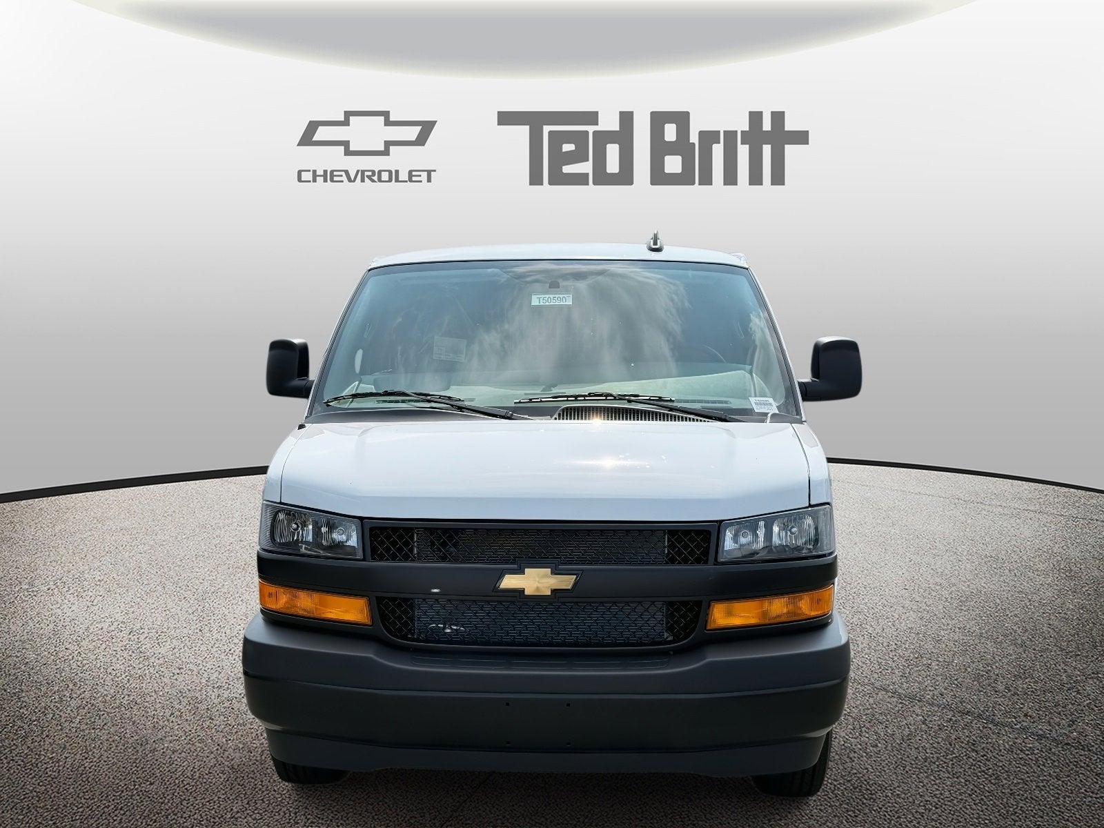 2025 Chevrolet Express Cargo 3500 WT