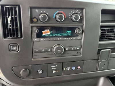 2025 Chevrolet Express Cargo 3500 WT