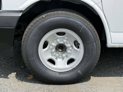 2025 Chevrolet Express Cargo 3500 WT