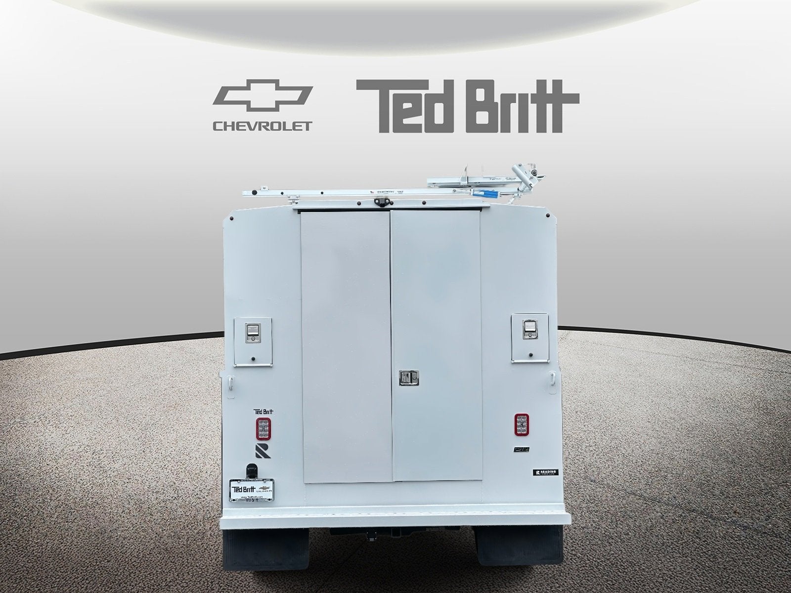 2025 Chevrolet Express Cutaway 3500 1WT