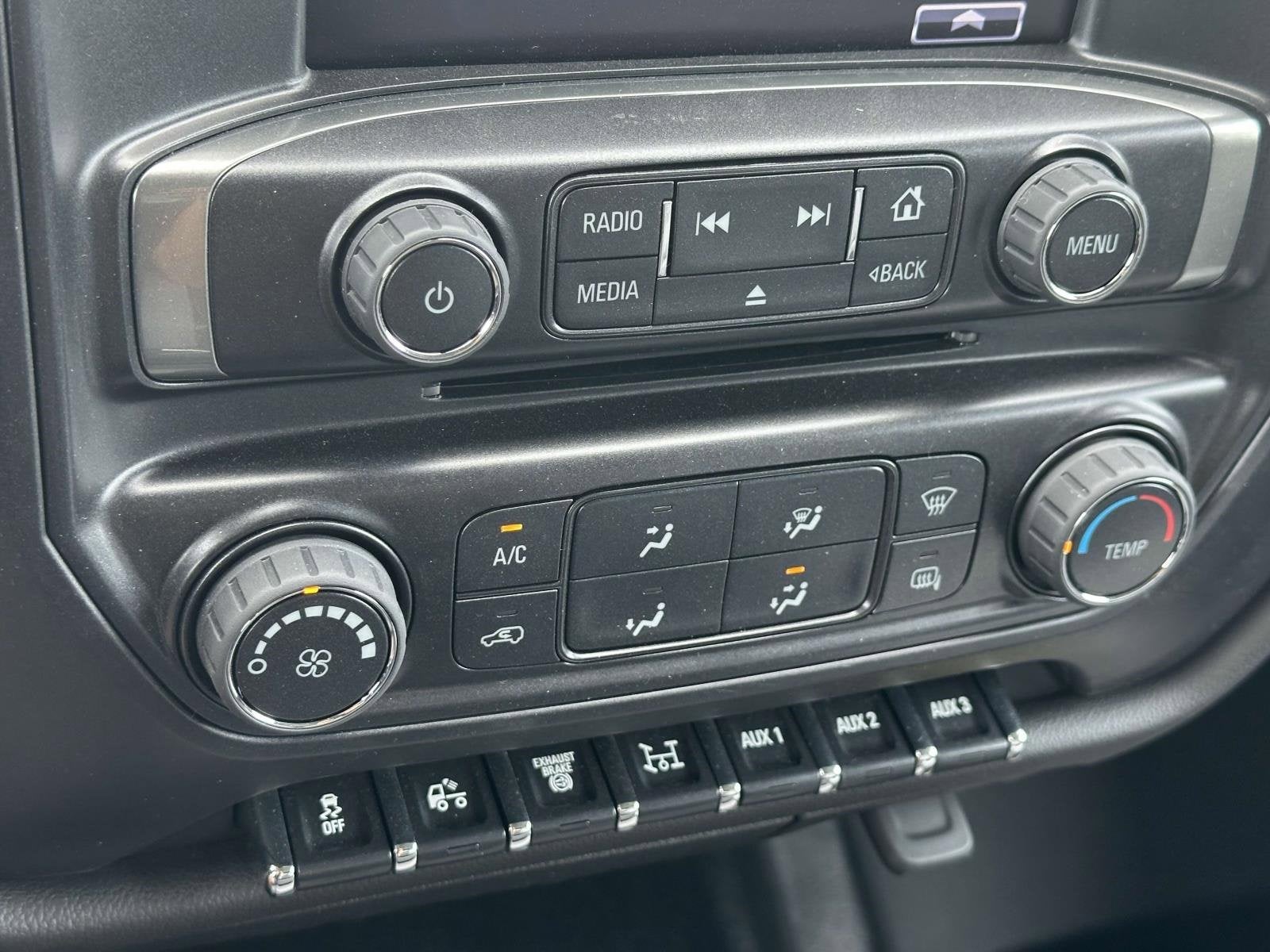 2024 Chevrolet Silverado 5500 HD Work Truck